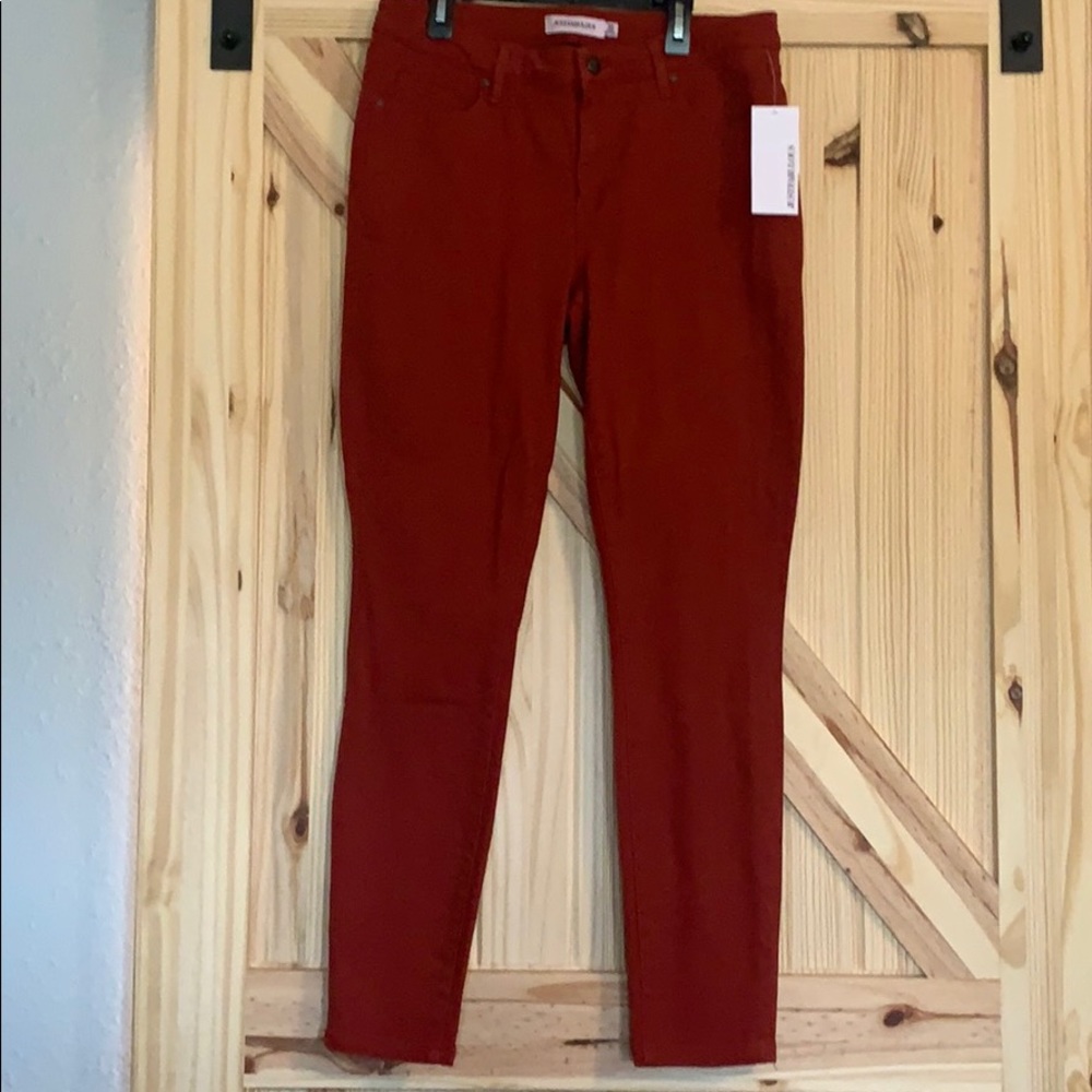 NWT rust colored jeans
